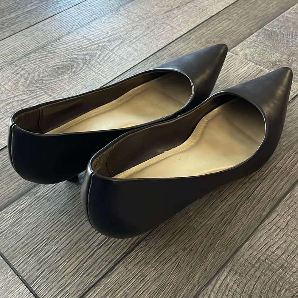 Brown shoes size 8